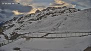 Archived webcam image showing Warth: hotel Adler on 23 Oct 2026 at 08:46