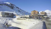 Archived webcam image showing Jägeralpe: View Ski Hotel on Feb 26, 2026 at 8:38 AM