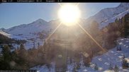Archived webcam image showing Mittergrat mountain hut on 26 Feb 2026 at 08:54