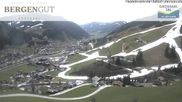 Archiviertes Webcam Bild: Grossarl: Aparthotel Bergengut am 12.04.2026 um 12:43 Uhr