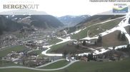 Archiviertes Webcam Bild: Grossarl: Aparthotel Bergengut am 12.04.2026 um 18:43 Uhr