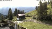 Archived webcam image showing Berglandhaus on 18 Jun 2026 at 08:37