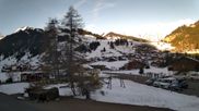 Archived webcam image showing Hotel Alpina at Adelboden Boden on 5 Apr 2026 at 08:24