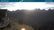 Archiviertes Webcam Bild: Mittelstation Fellhornbahn am 20.09.2026 um 08:02 Uhr