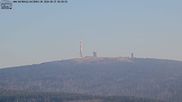 Archiviertes Webcam Bild: Wurmberg: Nordhang / Blick zum Brocken am 27.08.2026 um 08:19 Uhr