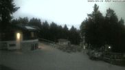 Archived webcam image showing Ski- and bobsleigh-arena Wasserkuppe on 12 Apr 2026 at 20:39