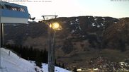Archived webcam image showing Hornbahn mountain station on 26 Feb 2026 at 18:44