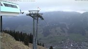 Archiviertes Webcam Bild: Bergstation Hornbahn, Blick Bad Hindelang am 12.04.2026 um 07:55 Uhr