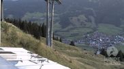 Archiviertes Webcam Bild: Bergstation Hornbahn, Blick Bad Hindelang am 11.08.2026 um 06:05 Uhr