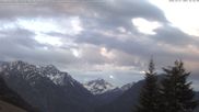 Archiviertes Webcam Bild: Oberjoch: Blick vom Familux Resort auf die Allgäuer Hochalpen am 21.04.2026 um 06:33 Uhr
