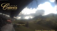 Archiviertes Webcam Bild: Obertauern: Sporthotel Cinderella am 12.07.2026 um 10:54 Uhr