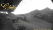 Archiviertes Webcam Bild: Obertauern: Sporthotel Cinderella am 26.08.2026 um 07:16 Uhr