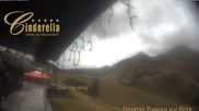 Archiviertes Webcam Bild: Obertauern: Sporthotel Cinderella am 10.10.2026 um 14:43 Uhr