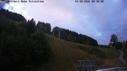 Archiviertes Webcam Bild: Ofterschwang: Talstation Ossi-Reichert-Bahn am 11.10.2026 um 08:56 Uhr