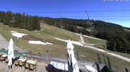 Archived webcam image showing Mountain Inn 