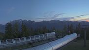 Archived webcam image showing Top station of the Höfi Express II lift on 4 Jun 2026 at 04:53