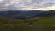 Archiviertes Webcam Bild: Golm: Panorama vom Hüttenkopf aufs Skigebiet am 26.08.2026 um 07:11 Uhr