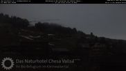 Archiviertes Webcam Bild: Chesa Valisa am 13.04.2026 um 06:38 Uhr