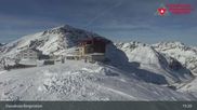 Archiviertes Webcam Bild: Diavolezza: Berghaus und Bergstation am 26 Feb 2026 um 15:05 Uhr