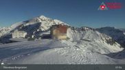 Archived webcam image showing Diavolezza - Top station on 3 Apr 2026 at 08:26