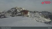 Archiviertes Webcam Bild: Diavolezza: Berghaus und Bergstation am 12.04.2026 um 07:54 Uhr