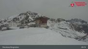 Archiviertes Webcam Bild: Diavolezza: Berghaus und Bergstation am 12.04.2026 um 09:54 Uhr