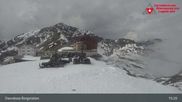 Archived webcam image showing Diavolezza - Top station on 28 Apr 2026 at 15:42