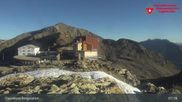 Archiviertes Webcam Bild: Diavolezza: Berghaus und Bergstation am 12.07.2026 um 07:42 Uhr