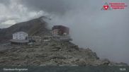Archiviertes Webcam Bild: Diavolezza: Berghaus und Bergstation am 26.08.2026 um 19:33 Uhr