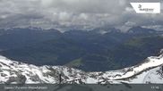 Archived webcam image showing Davos Klosters: Weissfluhjoch (2260 m) on 11 Jun 2026 at 17:07