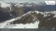 Archived webcam image showing Jakobshorn mountain (2590 m) on 4 May 2026 at 08:03