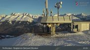 Archived webcam image showing Piz Mundaun, Obersaxen on 5 Apr 2026 at 07:30