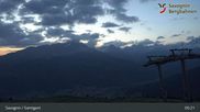 Archiviertes Webcam Bild: Savognin, Bergstation Panoramabahn am 28.05.2026 um 05:47 Uhr