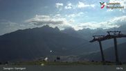 Archived webcam image showing ski resort Savognin, mountain station 