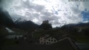 Archived webcam image showing Tarasp Castle on 15 Apr 2026 at 16:04