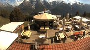 Archiviertes Webcam Bild: Scuol: Bergrestaurant Prümaran Prui am 29.05.2026 um 16:54 Uhr
