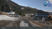 Archived webcam image showing Lermoos - Hochmoos Express Lift Top Station on 17 Apr 2026 at 15:39