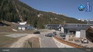 Archived webcam image showing Lermoos - Hochmoos Express Lift Top Station on 1 May 2026 at 11:48