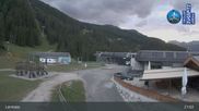 Archived webcam image showing Lermoos - Hochmoos Express Lift Top Station on 22 Jul 2026 at 01:16