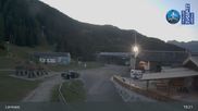 Archived webcam image showing Lermoos - Hochmoos Express Lift Top Station on 20 Sep 2026 at 03:54