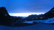 Archived webcam image showing Jochpass (2.207 m) in Engelberg/Titlis on 15 Jun 2026 at 04:12