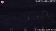Archiviertes Webcam Bild: Talstation Skilift Brunni am 13.10.2026 um 20:44 Uhr