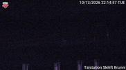 Archiviertes Webcam Bild: Talstation Skilift Brunni am 13.10.2026 um 22:44 Uhr
