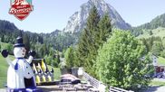 Archiviertes Webcam Bild: Brunni - Blick zu den Mythen am 28.05.2026 um 10:28 Uhr