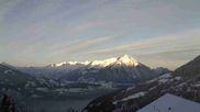 Archived webcam image showing View of Thunsersee, Niesen mountain (2362m) and Kander valley on 16 Mar 2026 at 07:07