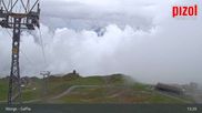 Archived webcam image showing mountain station 