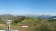 Archived webcam image showing Chaux Ronde Top Station on 28 May 2026 at 08:39