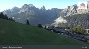 Archiviertes Webcam Bild: 3 Zinnen Dolomiten: Sexten Bergstation Helm am 01.09.2026 um 08:22 Uhr