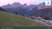 Archived webcam image showing Sextner Dolomites Skiing Mountain Helm on 6 Oct 2026 at 07:43