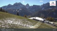 Archiviertes Webcam Bild: 3 Zinnen Dolomiten: Sexten Bergstation Helm am 27.10.2026 um 11:50 Uhr
